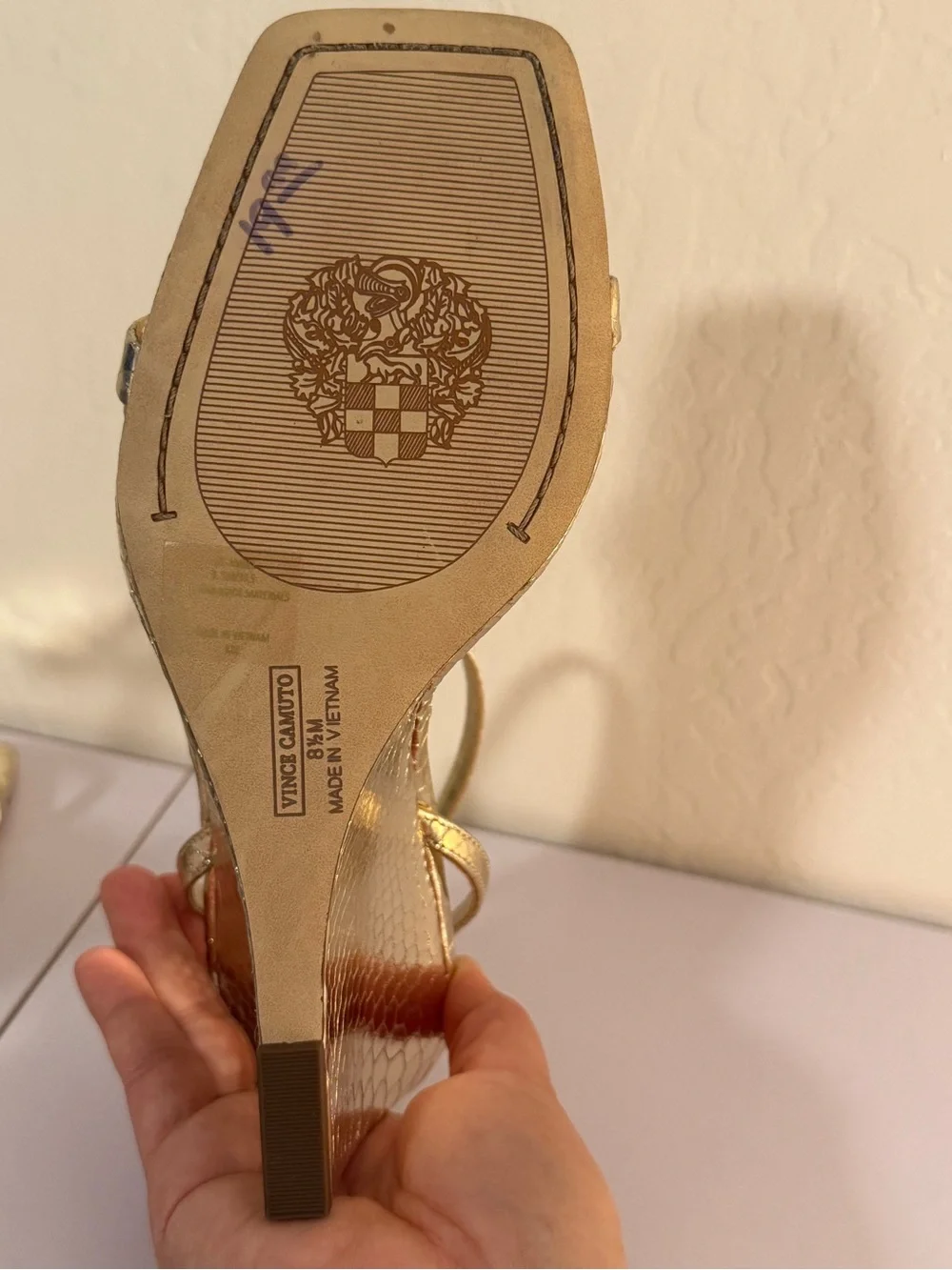 Vince Camuto Gold Metallic Snakeskin Strappy Wedge Heels Size US 8.5 M